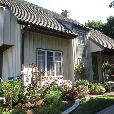 Cedar Gables Bed & Breakfast Niagara-on-the-Lake Bagian luar foto