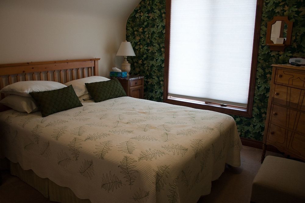 Cedar Gables Bed & Breakfast Niagara-on-the-Lake Bagian luar foto